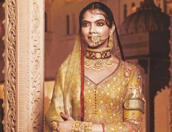 200 कारीगरों ने 600 दिन में बनाए 'पद्मावत' के गहने, 400 Kg सोना लगा