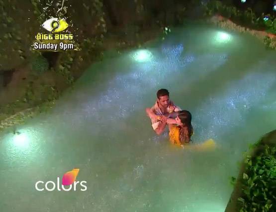 बिग बॉस में रोमांस का तड़का, पुनीश-बंदगी ने 'टिप टिप' पर किया डांस