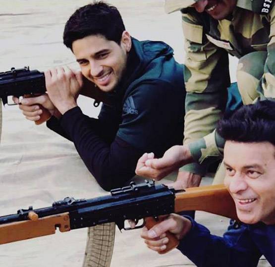 अय्यारी का ये आर्मी ऑफिसर लड़कियों के मामले में है बेहद शर्मीला