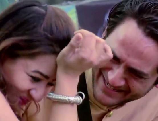 बिग बॉस के घर में विकास को प्यार से मनाते दिखीं शिल्पा, ये थी वजह