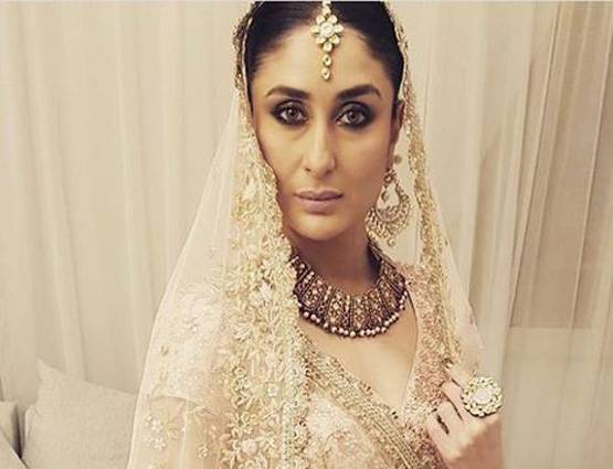 फिर दुल्हन बनीं करीना कपूर खान, फोटोज में देखें रॉयल LOOK