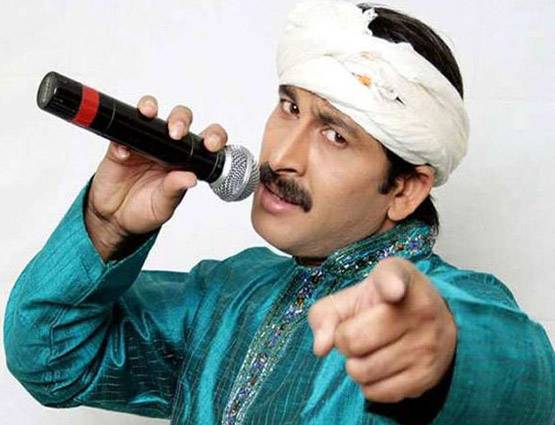 SUV के हैं शौकीन भोजपुरी एक्टर मनोज तिवारी, लोकगीतों से हुए थे फेमस