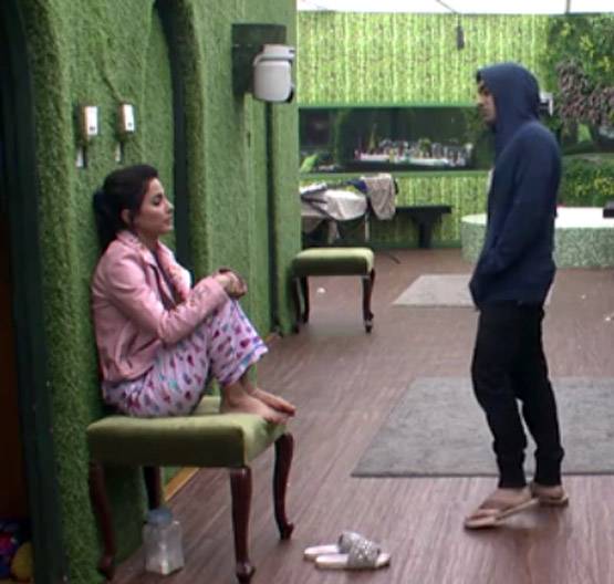 Bossy कहने पर लव त्यागी से नाराज हुईं हिना खान, दिखाए ऐसे तेवर