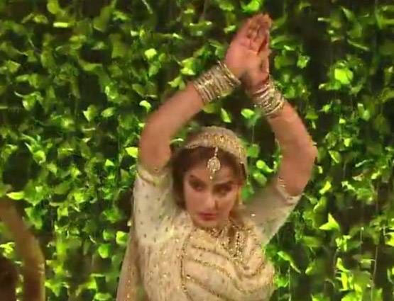 सपेरे विकास की धुन पर नागिन बन नाचीं शिल्पा, वीडियो वायरल