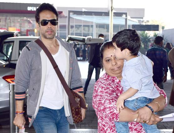 PHOTOS: मीशा-तैमूर ने ऐसे मनाया अपना SUNDAY