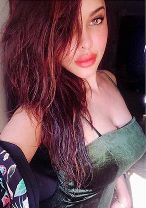 इंटरनेट पर बोल्डनेस से सुर्खियां बटोर रहीं बिग बॉस की ये कंटेस्टेंट