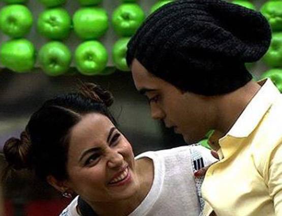 बिग बॉस में कंटेस्‍टेंट ने बनाया विदेश जाने का प्‍लान, लव ने बताई मजबूरी