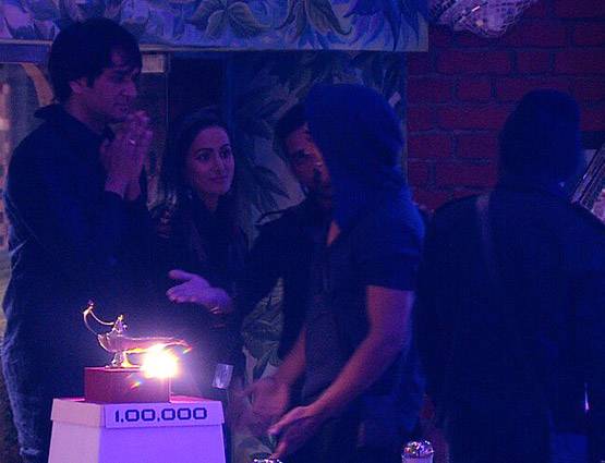 Bigg Boss: अब क्या होगा? पुनीश-लव टिकट टू फिनाले टास्क से बाहर