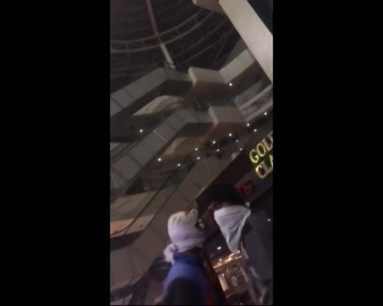 'पद्मावत' के विरोध में फूंक दिया मॉल, वायरल हो रहा है वीडियो