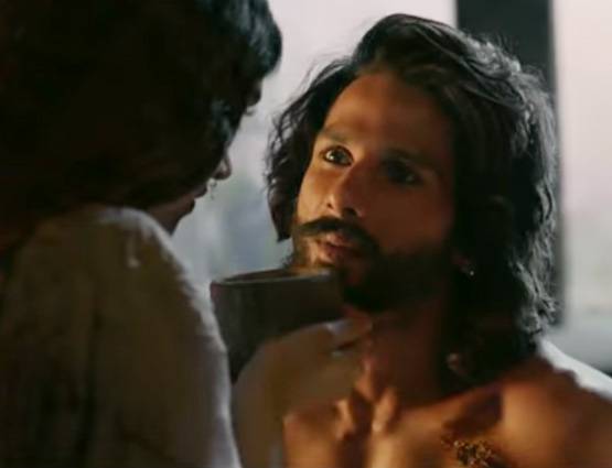 राजपूतों की गौरव गाथा है 'पद्मावत', सामने आए शानदार डॉयलॉग