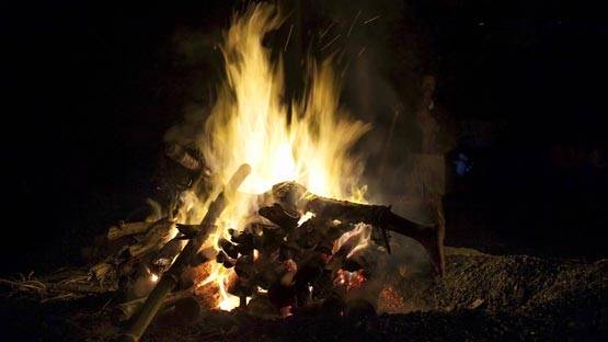 भूलकर भी इस समय में श्मशान घाट या उसके पास से ना गुजरें!