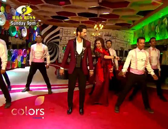 BIGG BOSS: बंदगी-अर्शी में अब भी जारी है कैट फाइट, फिनाले में भिड़ीं