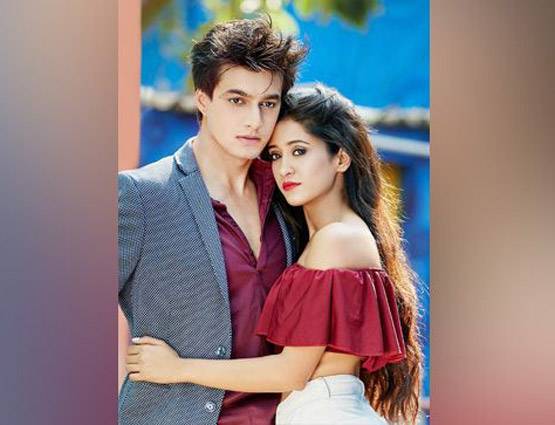 'ये रिश्ता क्या कहलाता' के मोहसीन-शि‍वांगी ने कराया बोल्ड फोटोशूट