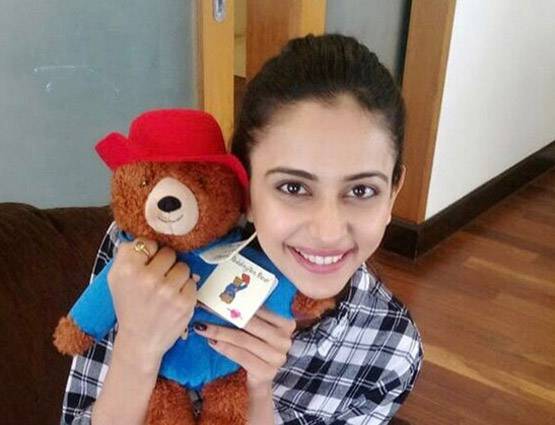 गोल्फ प्लेयर रही हैं रकुल, अय्यारी के बाद अजय देवगन संग आएंगी नजर