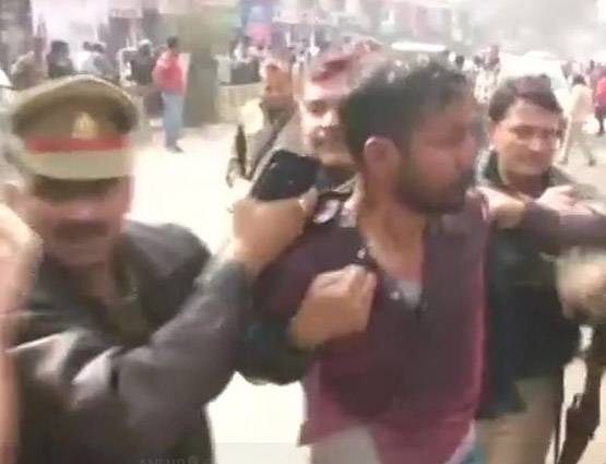 पद्मावत पर बवाल से कई इलाकों में कर्फ्यू जैसा माहौल, डरे हुए हैं लोग