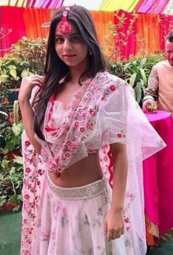 शाहरुख खान के साथ दिखा सुहाना का कूल अंदाज, देखें PHOTOS