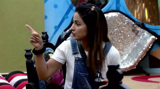 बिग बॉस के घर में 'पराठे' पर छिड़ी जंग, शिल्पा-हिना के बीच हुई तूतू-मैंमैं