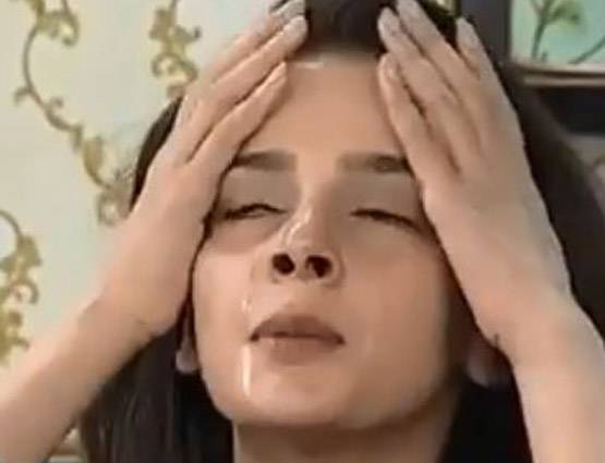 पाकिस्तानी होने का दर्द बयां करते हुए रो पड़ी ये मशहूर एक्ट्रेस