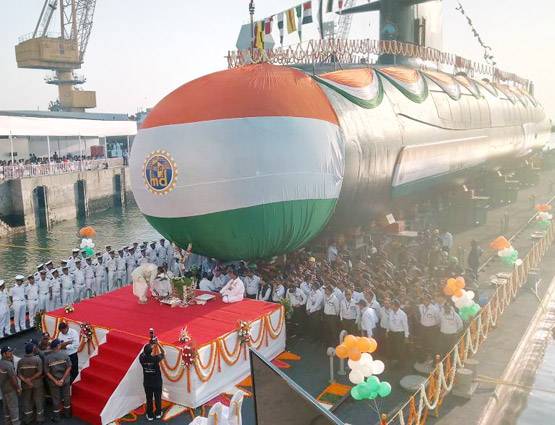 समंदर में उतरी स्कॉर्पीन पनडुब्बी ‘करंज’, चीन-PAK की बढ़ेगी परेशानी