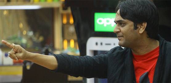 तीखे सवालों से घिरे विकास, बिग बॉस में आने की बताई ये वजह