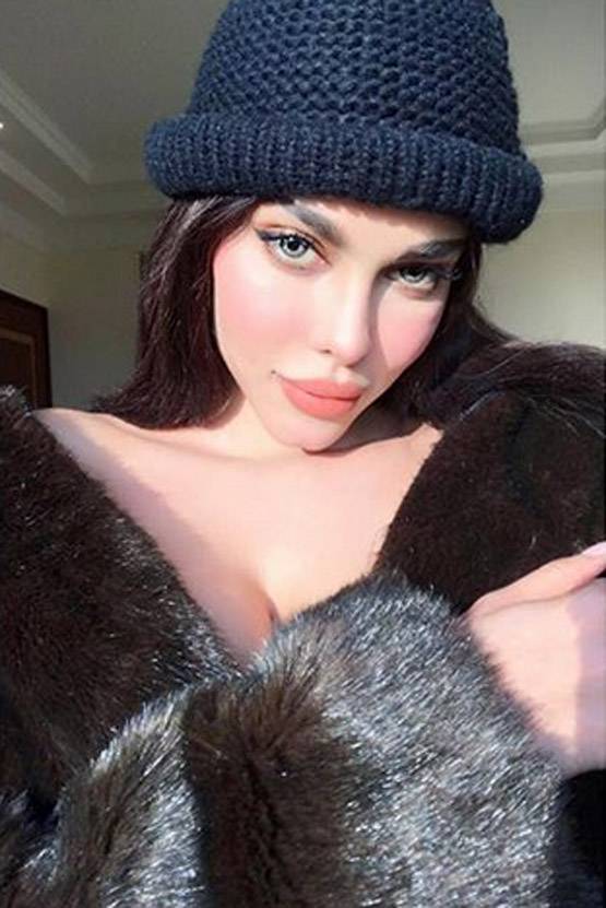 इंटरनेट पर बोल्डनेस से सुर्खियां बटोर रहीं बिग बॉस की ये कंटेस्टेंट