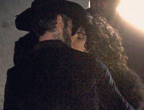 न्यूयॉर्क की सड़क पर शूट हुआ KISS सीन, प्रियंका की फोटो वायरल