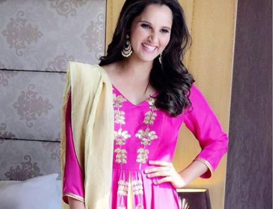 सानिया मिर्जा का 'स्वैग' डांस वायरल, ऐसे मनाया नए साल का जश्न