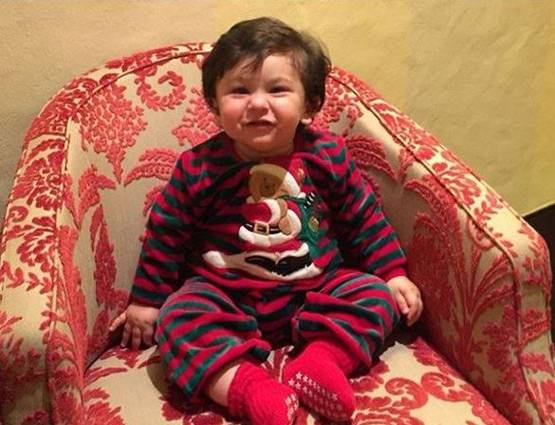 करीना का ब्लैक बिकिनी अवतार, सोशल मीडिया पर छाईं PHOTOS