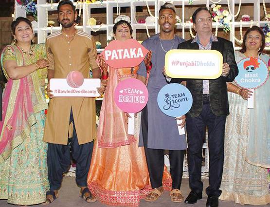 ...तो क्या तूफानी क्रिकेटर हार्दिक को डेट कर रही हैं एली अवराम?