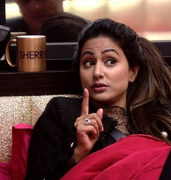 Bigg Boss: क्‍या तय था हिना का फिनाले तक जाना, कॉन्‍ट्रेक्‍ट पर सवाल