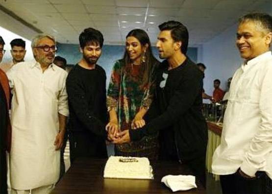 पद्मावत की सक्सेस पार्टी, पहली बार साथ दिखे रणवीर-दीपिका-शाहिद