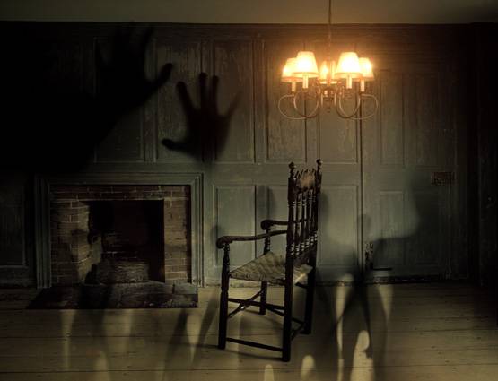 'भूतों' से सामना करने वाले इन भारतीय अफसरों की आपबीती!