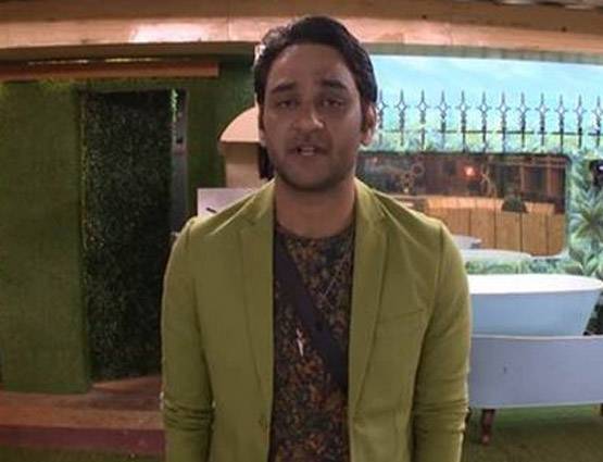 बिग बॉस 11 में 15 मौके जब लोगों की प्राइवेट बातें हुईं लीक