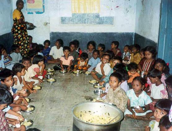 8वीं पास के लिए हैं ये सरकारी नौकरियां, मिलती है अच्छी सैलरी