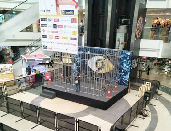 Bigg Boss: लाइव वोटिंग में शिल्पा-विकास का क्रेज, फैंस की भीड़ उमड़ी