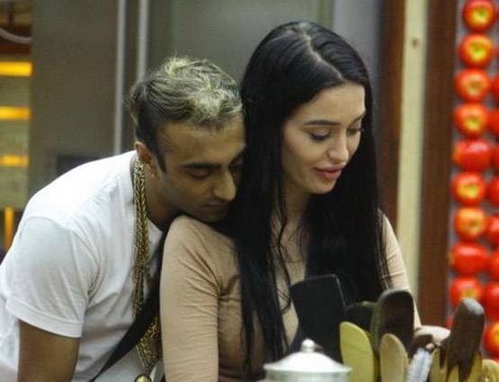 बिग बॉस-11 की 10 गंदी बात, कभी नहीं करना चाहेंगे याद