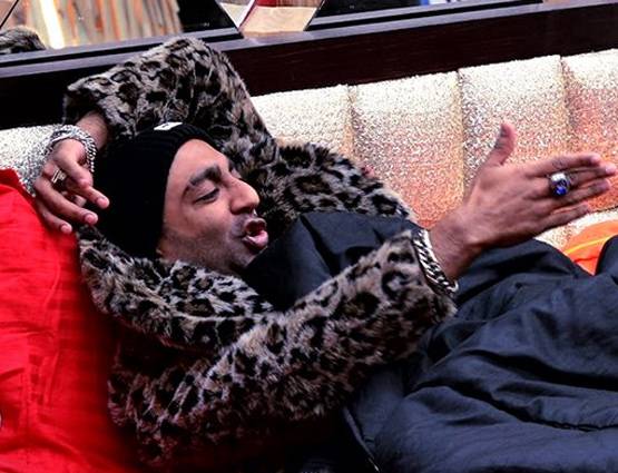 Bigg Boss से निकाले जाने पर भी नहीं बदला आकाश का ये दावा