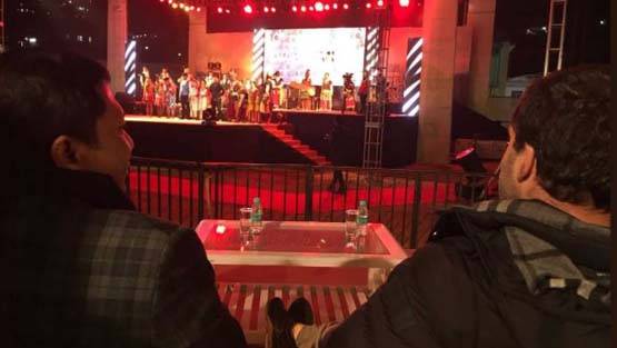 'रॉकस्टार राहुल', मेघालय दौरे पर कांग्रेस अध्यक्ष का अलग अंदाज