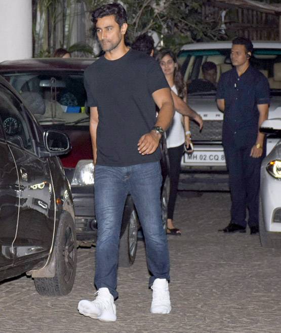 रितिक रोशन के 44वें बर्थडे पार्टी में पहुंची एक्स वाइफ सुजैन खान