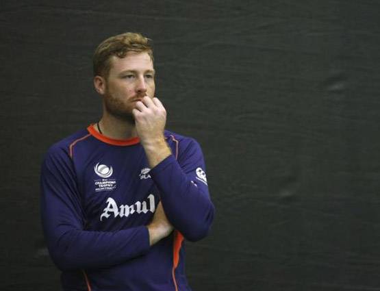 IPL नीलामी के पहले दिन नहीं बिके ये 10 बड़े क्रिकेटर्स