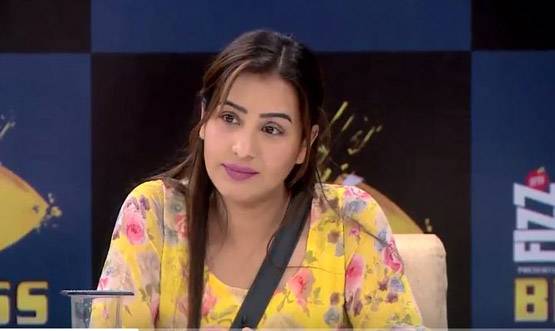 Bigg Boss: मीडिया के सामने उठे सवाल, आंसू रोक नहीं पाईं शि‍ल्पा