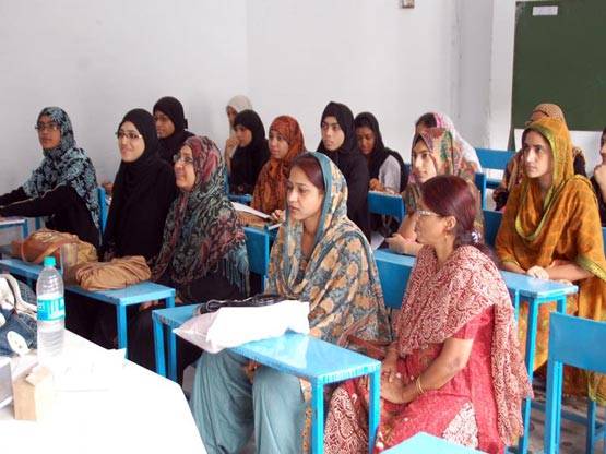 जानें- इग्नू और एसओएल में क्या है बेहतर? ऐसे होता है एडमिशन