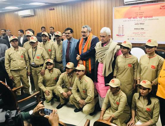 नई वर्दी, नई पहचान... अब इस नए लुक में दिखेंगे डाकिये