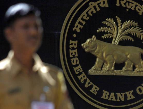 2000 का नोट हो रहा बंद? जानिए ऐसे ही 5 वायरल मैसेज का सच