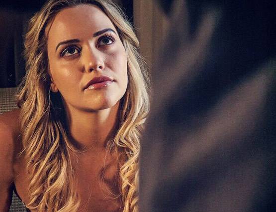 'पैसों से प्यार है, लोगों की चिंता नहीं': पोर्न स्टार मिया मालकोवा