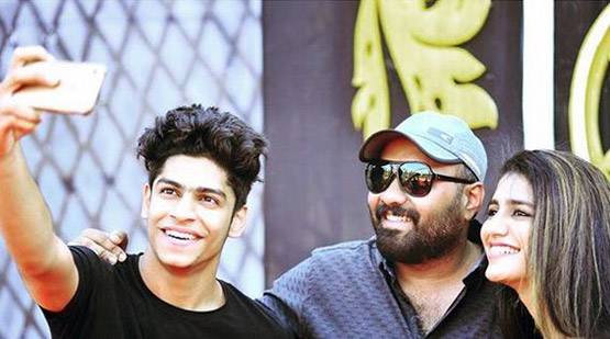 वायरल गर्ल का ये वीडियो ऐसे हुआ था शूट, डायरेक्टर भी हैरान