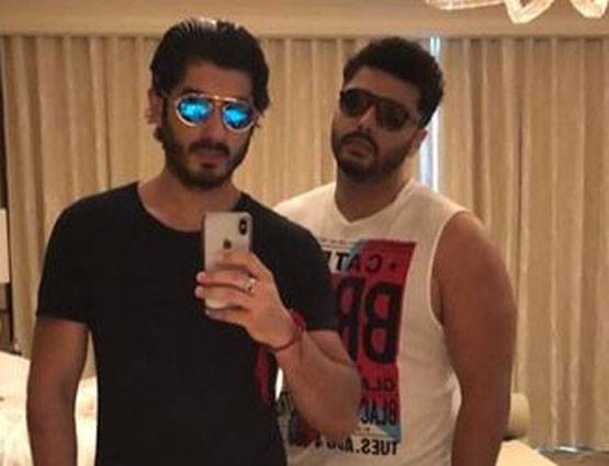 सोनम के भाई की शादी के लिए दुबई पहुंचा कपूर खानदान, PHOTOS