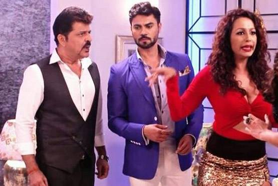 मौनी रॉय के एक्स बॉयफ्रेंड ने की सीक्रेट वेडिंग, देखें PHOTOS