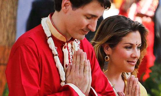 PICS:  कुर्ता-पायजामा में नजर आए कनाडाई PM, दिखा देसी अंदाज