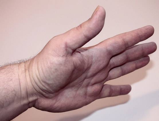 हाथ में ये एक रेखा हो तो आपको अमीर बनने से कोई नहीं रोक सकता!